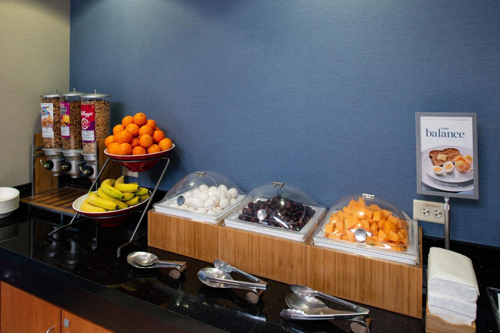 Fairfield Inn & Suites Santa Cruz - Капитола Екстериор снимка