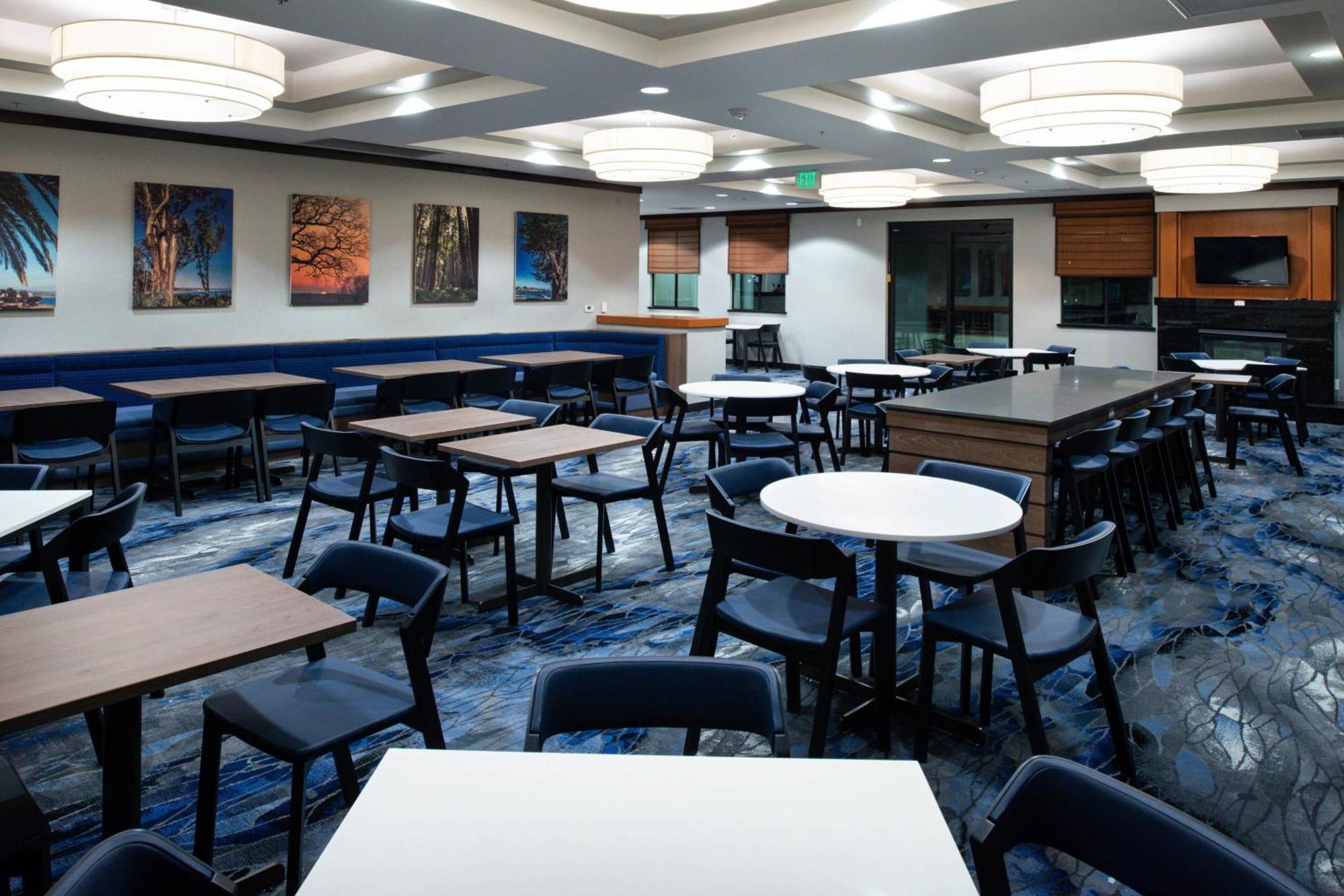 Fairfield Inn & Suites Santa Cruz - Капитола Екстериор снимка