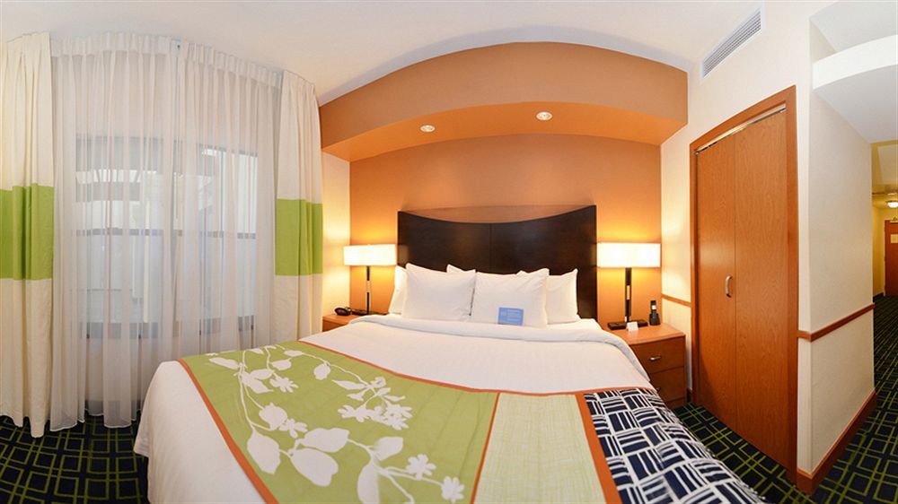 Fairfield Inn & Suites Santa Cruz - Капитола Екстериор снимка